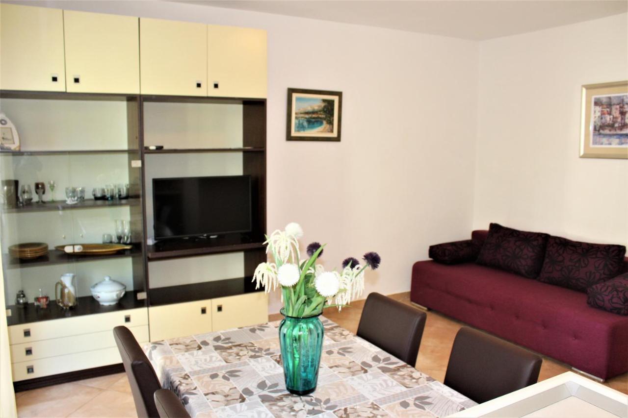 Apartments Raos Makarska Eksteriør billede