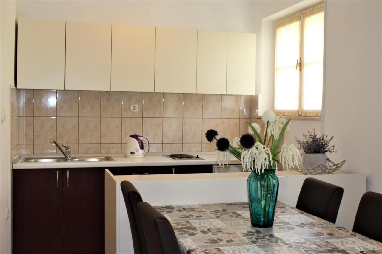 Apartments Raos Makarska Eksteriør billede